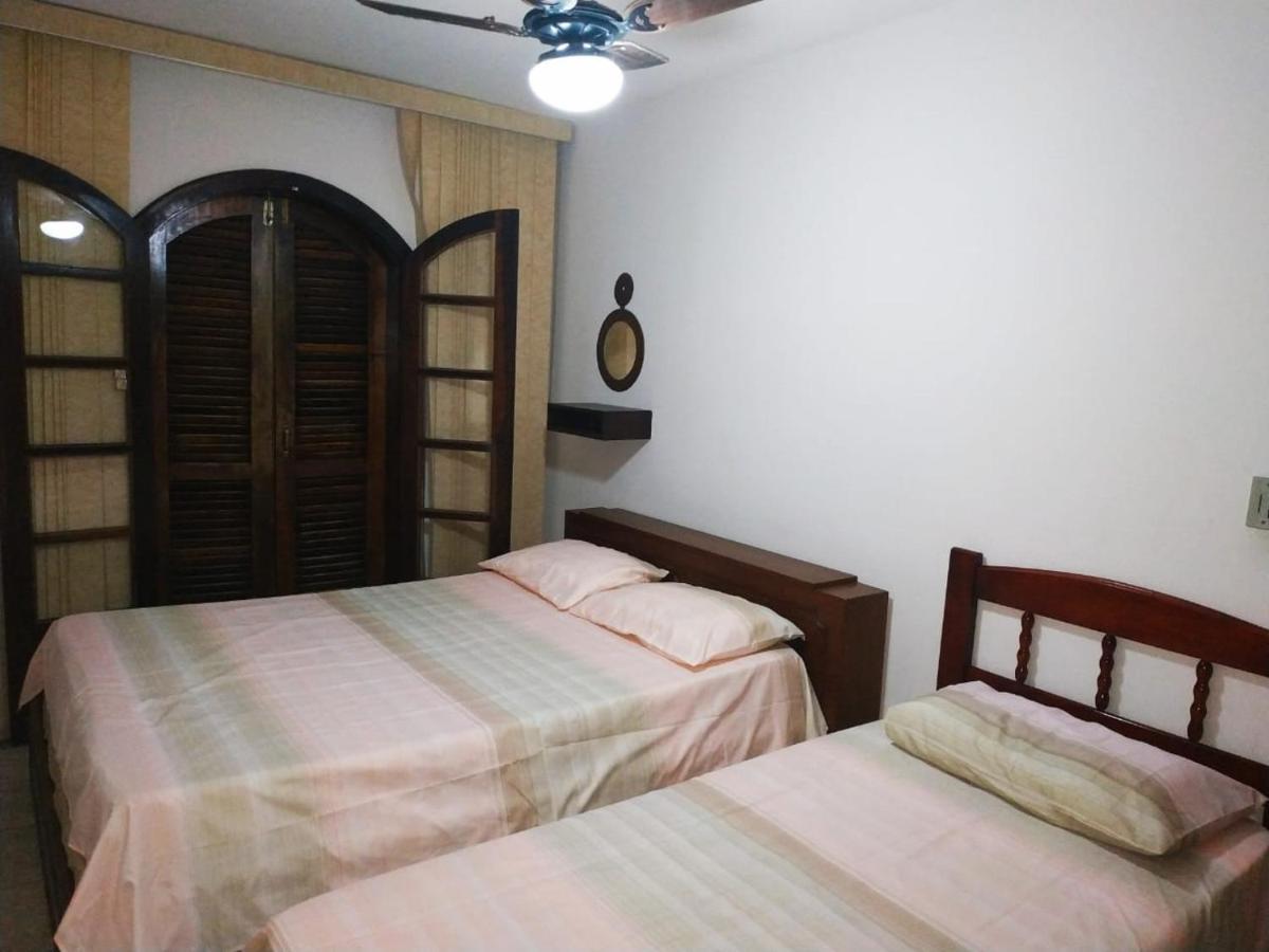 TF4 Apto 32B Cond Simone - Centro - Ubatuba Exterior foto